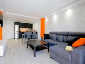 CONYPRA Modern and Renovated with Terrace WIFI